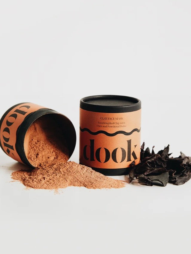 Soothing red clay face mask with oats