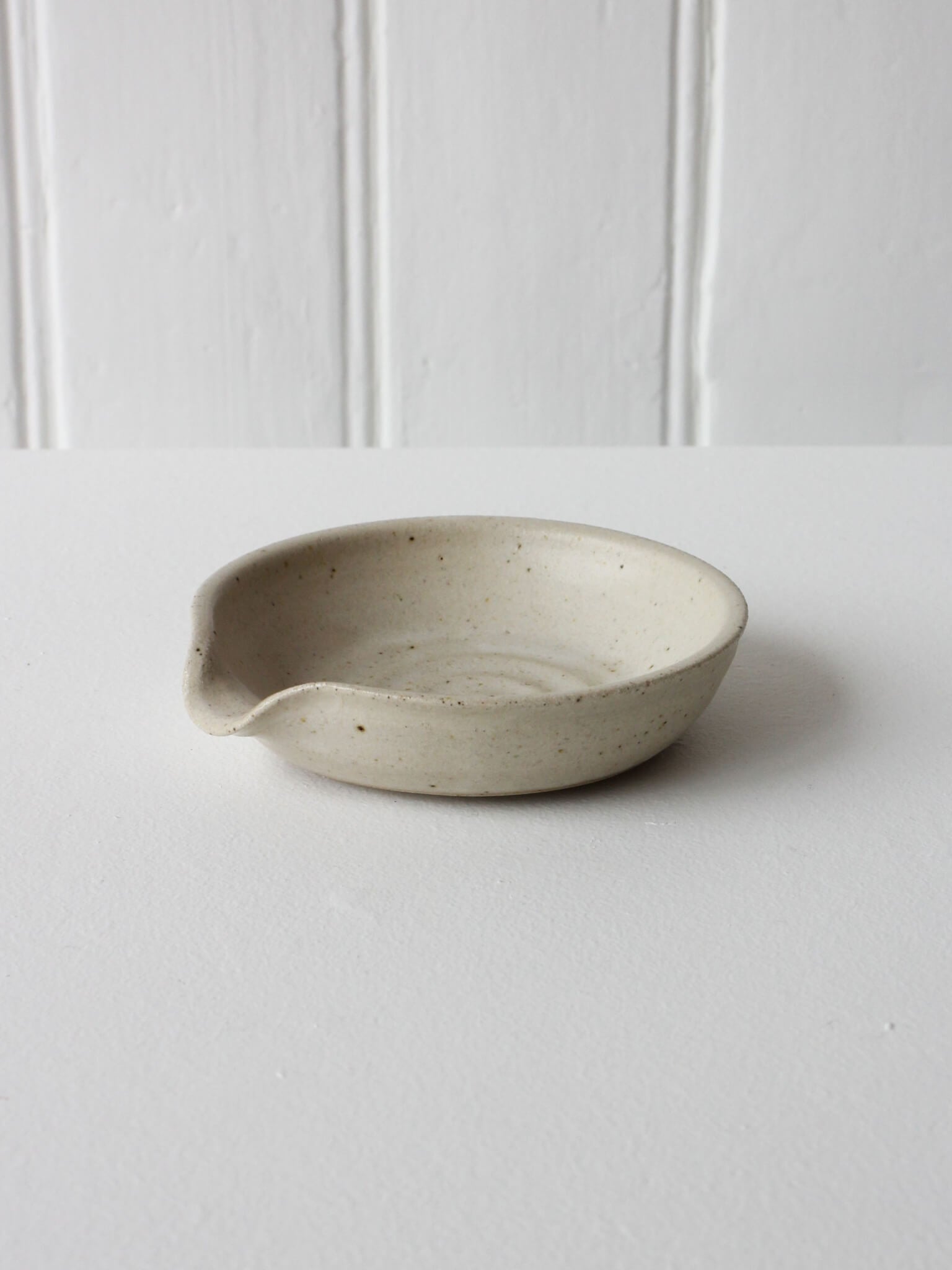 Swirl Spoon Rest made by Florence Ceramics