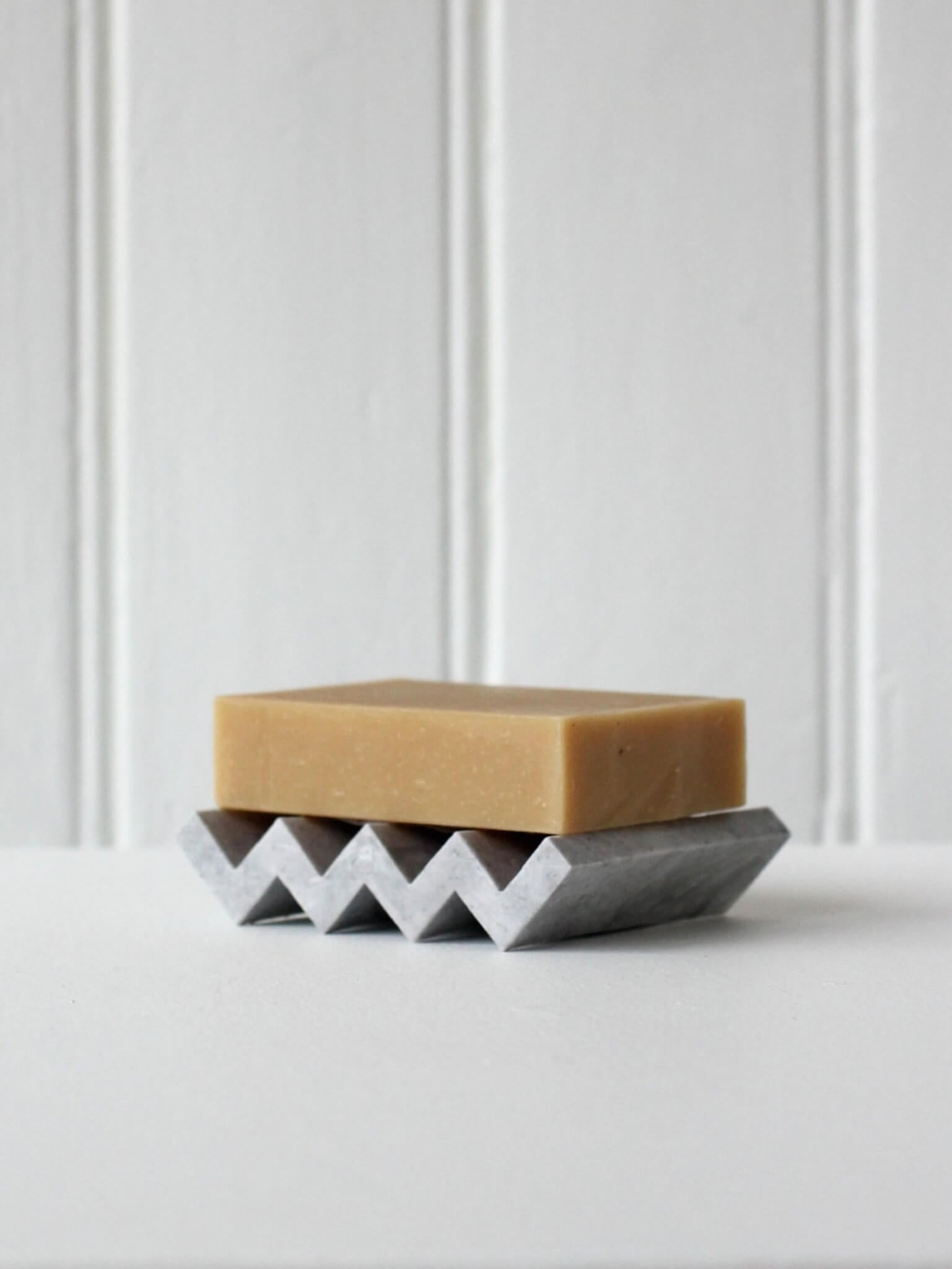 Müll Club 100% Recycled Plastic Soap Dish - Marble Grey