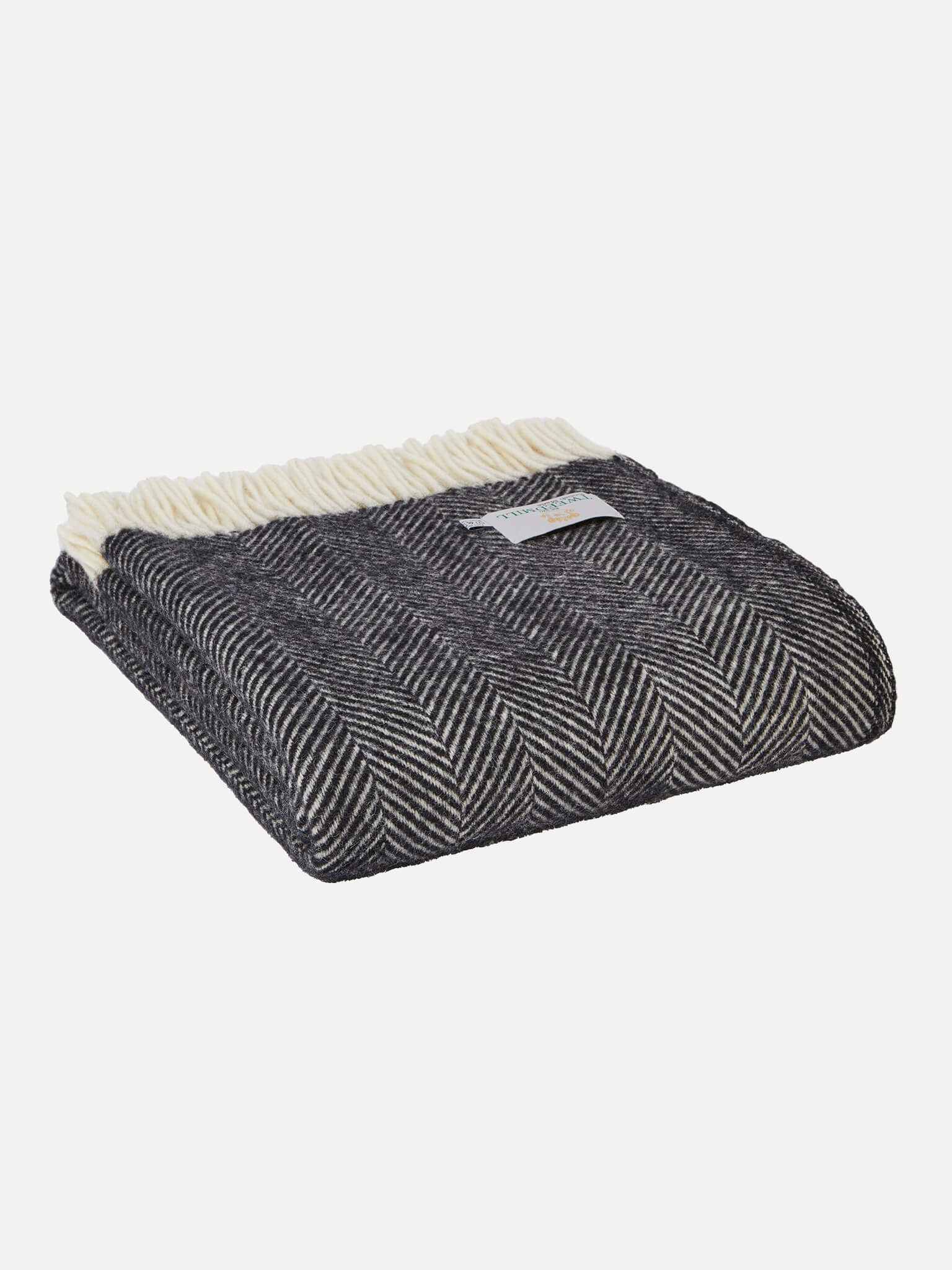 Fishbone Patterned Wool Blanket (Black and Cream)